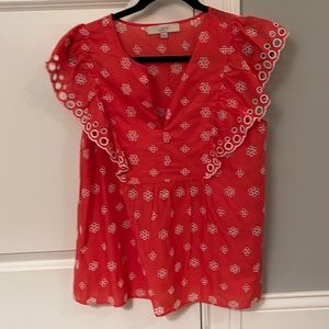 Fun, flowy LOFT top, great with white shorts or white jeans